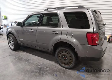 2008 Mazda Tribute I Grand Touring z USA, uszkodzony, nr VIN 4F2CZ02Z48KM31374